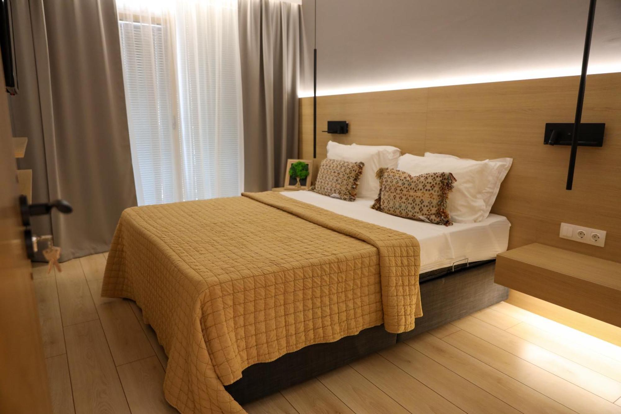 בלאגובגראד Hotel Kardinal מראה חיצוני תמונה