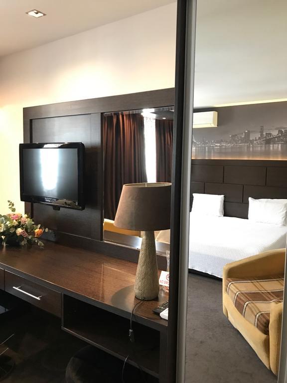 בלאגובגראד Hotel Kardinal מראה חיצוני תמונה