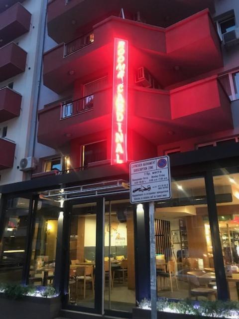 בלאגובגראד Hotel Kardinal מראה חיצוני תמונה